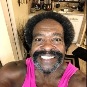 Meet your Posher, Robert